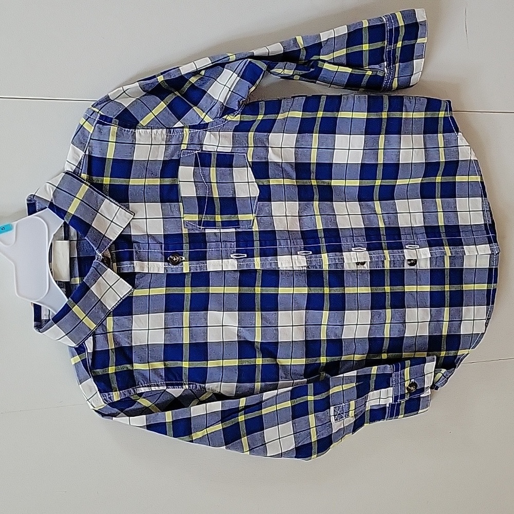 Boys Button down shirt. New with tags.
